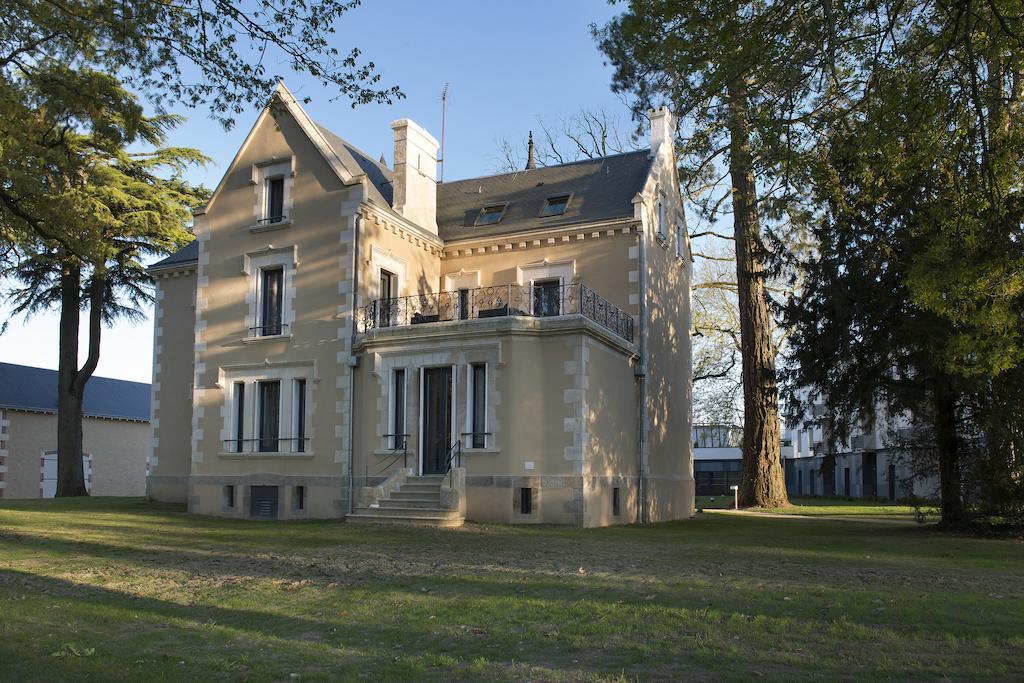 Domitys Le Chateau Des Plans Parthenay Exterior foto